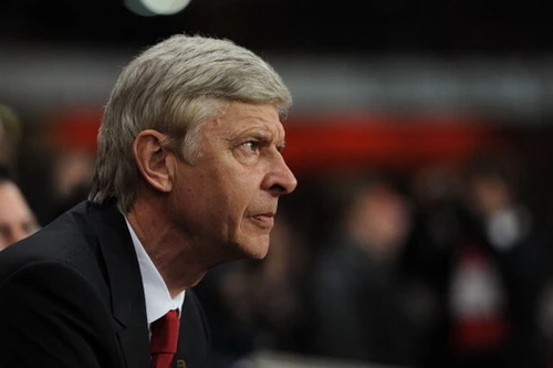 HLV Wenger vẫn tin vào khả năng vô địch của Arsenal
