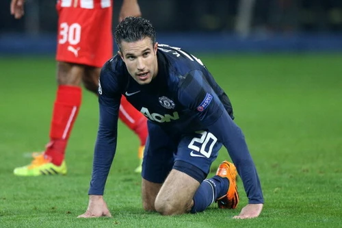 “Van Persie đáng phải nhận thẻ đỏ”