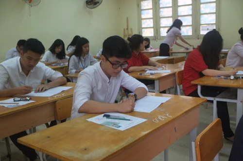 Thí sinh bất ngờ khi nhiều trường ĐH "quay xe" không xét tuyển khối C truyền thống