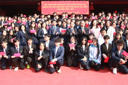 Hà Nội gặp mặt 260 thành viên đội tuyển tham dự thi chọn học sinh giỏi quốc gia 