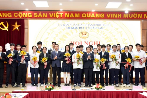 Bộ GD-ĐT công bố kết quả chọn đội tuyển quốc gia dự thi Olympic quốc tế và khu vực