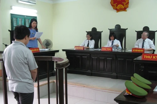 Đối tượng khống chế con tin phải chịu hình phạt đích đáng 