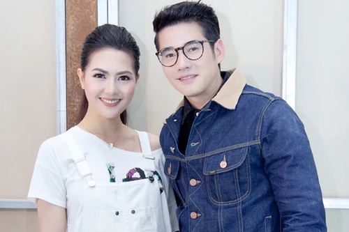 Hoa Hậu Mai Hà Ngân hội ngộ siêu sao Thái Lan Mario Maurer