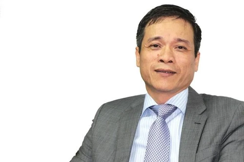 Cục trưởng Cục Quản lý, giám sát Bảo hiểm tử vong tại trụ sở Bộ Tài chính