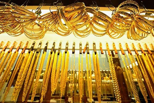 Giá vàng tăng mạnh khi Chính phủ Mỹ có thể sớm mở cửa trở lại