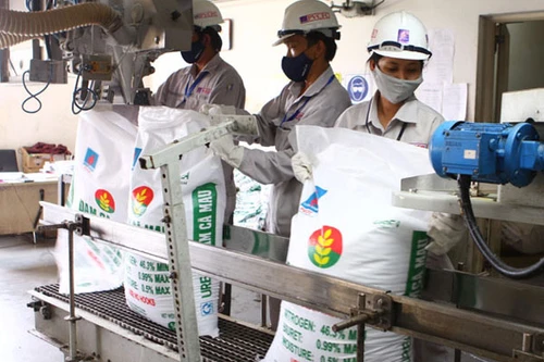 Đề xuất áp thuế giá trị gia tăng 5% với mặt hàng phân bón