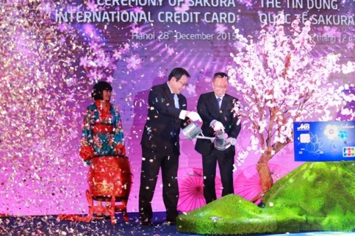 Ngân hàng Quân đội ra mắt Thẻ tín dụng Quốc tế MB JCB Sakura
