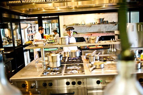 Thưởng thức vị champagne Billecart-Salmon hảo hạng tại La Maison 1888 Đà Nẵng 