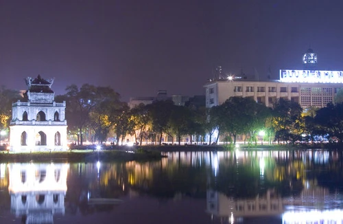 Sẽ có “đường đèn” quanh hồ Gươm