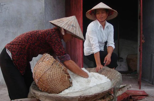 “Góp phần” làm diêm dân điêu đứng