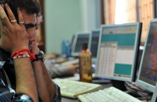  Sóng lớn cận kề