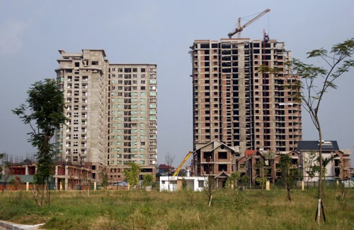 Khó trước mắt, lợi lâu dài