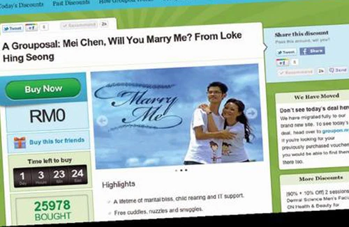 Tự “bán mình” cho bạn gái