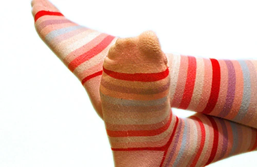 Mẹo giữ bàn chân thơm