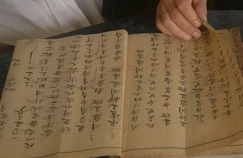 Tìm thấy bài văn tế lính Hoàng Sa - Trường Sa trong đất liền