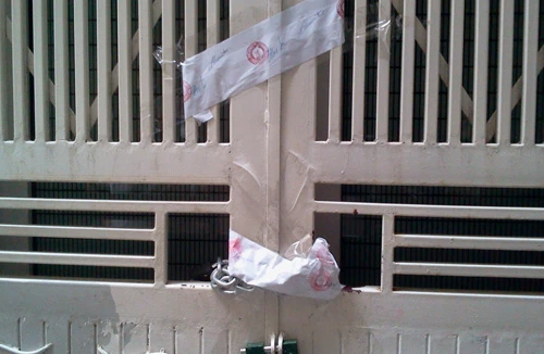 Chớ “gửi trứng cho ác”