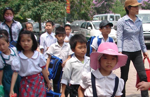 Hà Nội còn hơn 1.500 học sinh bỏ học