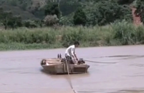 Bất an những chuyến đò ngang không đảm bảo an toàn
