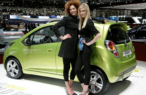 Ô tô điện lên ngôi