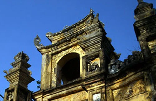 Làng biệt thự đang bị lãng quên