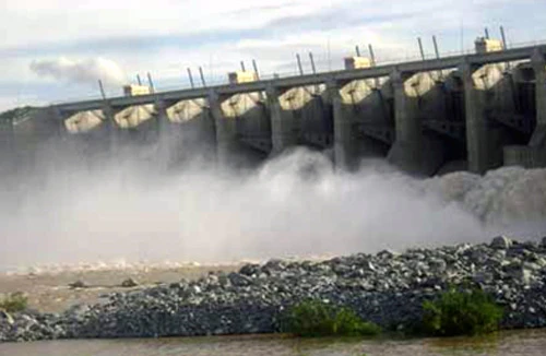 Thấm thía… chữ “thủy”