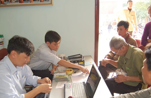 Đỏ mắt chờ đất “hơi”