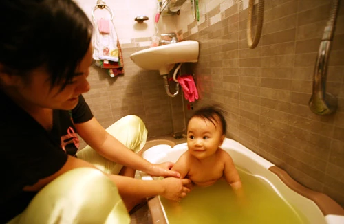 Nghỉ thai sản 6 tháng