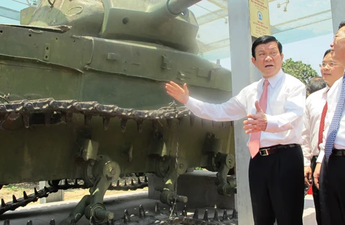 Khánh thành công trình "Mái che hiện vật ngoài trời"