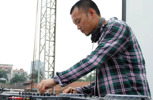 Chuyện tình Hà Nội