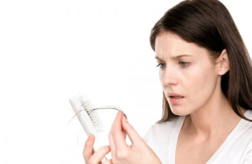 Phụ nữ cũng bị hói đầu như nam giới