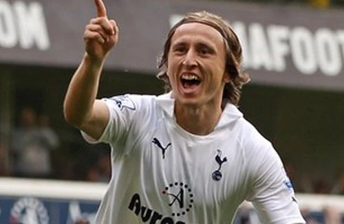 Tottenham đại phá Liverpool