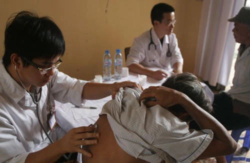 Khi bác sĩ rủ nhau bỏ việc