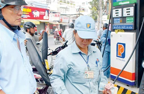 Tách nhỏ Petrolimex?