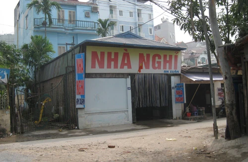 Trai trẻ sập “bẫy” gái già