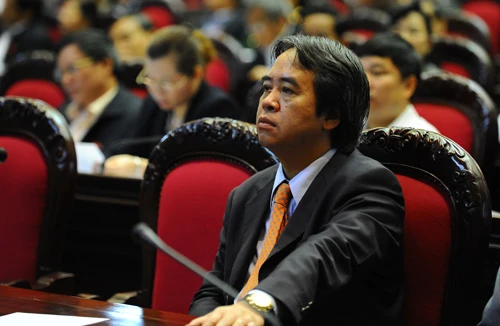 Thống đốc Ngân hàng Nhà nước Nguyễn Văn Bình nhận khuyết điểm với Quốc hội