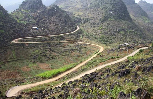 Gập ghềnh... đường Hạnh Phúc