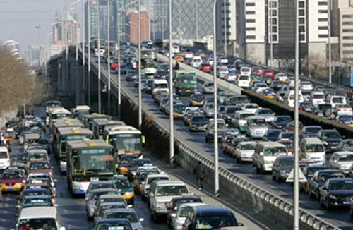 Tháo “nút thắt cổ chai”