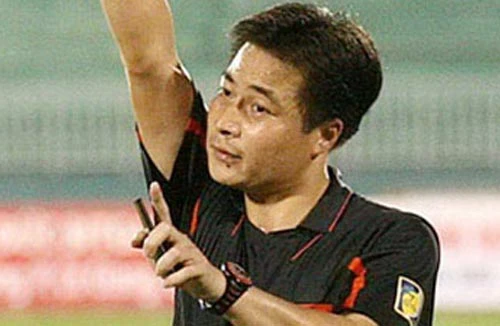 Hạn chế tiêu cực trong công tác trọng tài: Tiền không chưa đủ