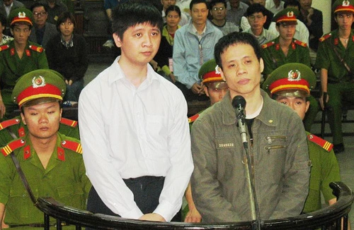 Lĩnh án tù vì đưa trái phép thông tin trên mạng viễn thông