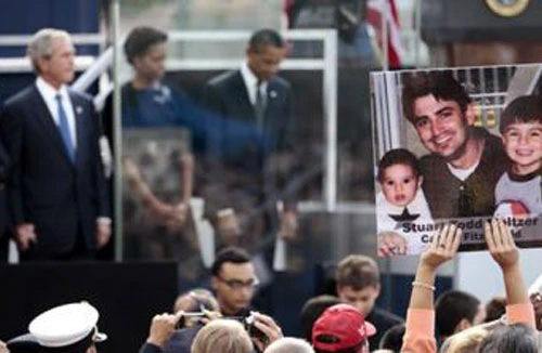 Nước Mỹ mạnh lên từ thương đau