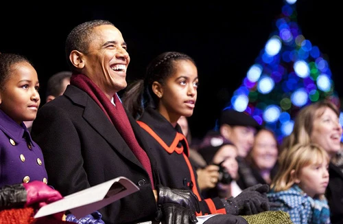 Thắp lên hy vọng và bao dung