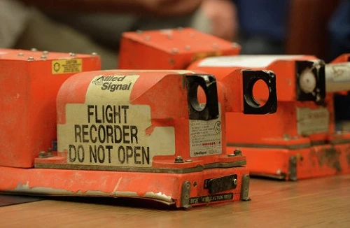 Công bố kết quả phân tích từ hộp đen máy bay MH17