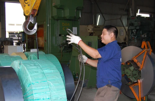 Dùng hàng Việt: Tiết kiệm hàng nghìn tỷ đồng