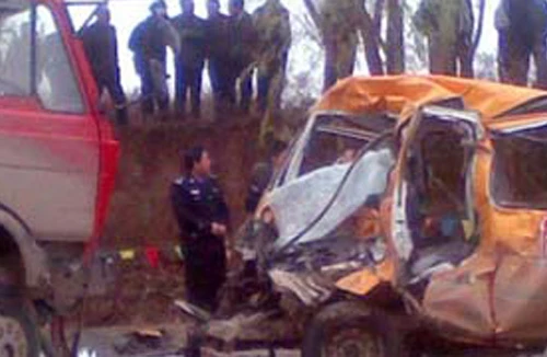 Trung Quốc lập lại an toàn xe buýt trường học