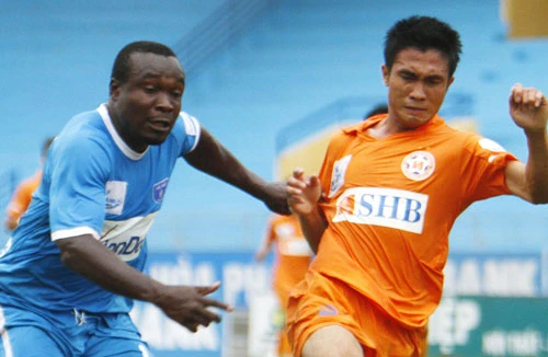 Hai đội bóng Thủ đô lâm nguy!