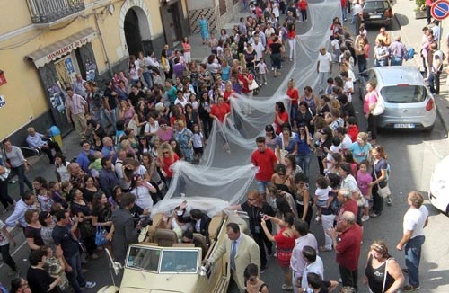 Khăn voan cô dâu dài 2,8km