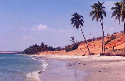  Cát cứ... du lịch