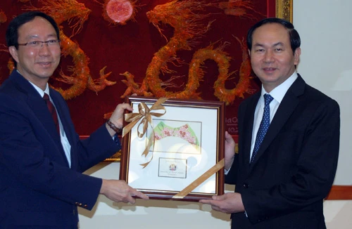 Đẩy mạnh quan hệ song phương lên tầm cao mới