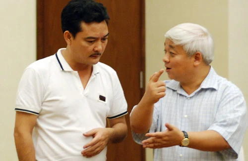 Thành lập công ty cổ phần bóng đá chuyên nghiệp (VPF): Mừng rồi vẫn lo