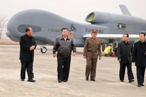 Triều Tiên công bố UAV Morning Star-4: 'Bản sao' của RQ-4 Mỹ và tham vọng trinh sát chiến lược